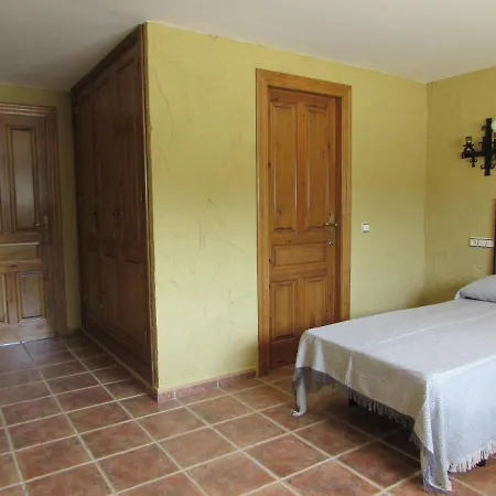Casa rural Castillo De Piedra *